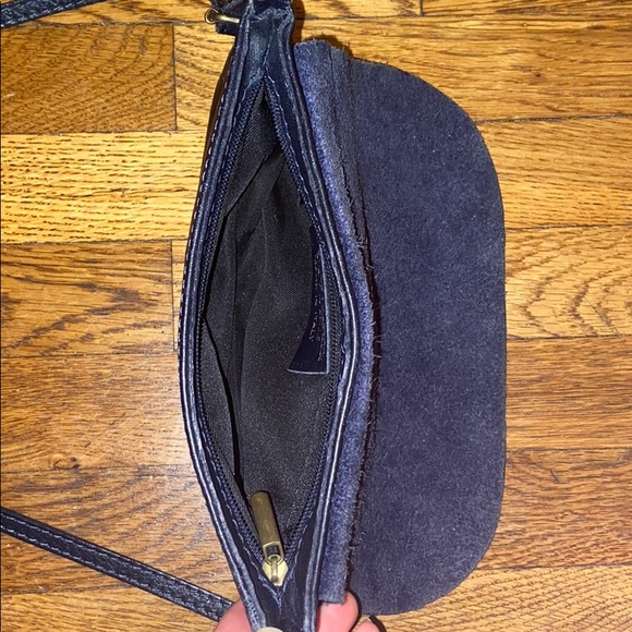 Italian Leather Purse with Flap Closure - Picture 4 of 7
